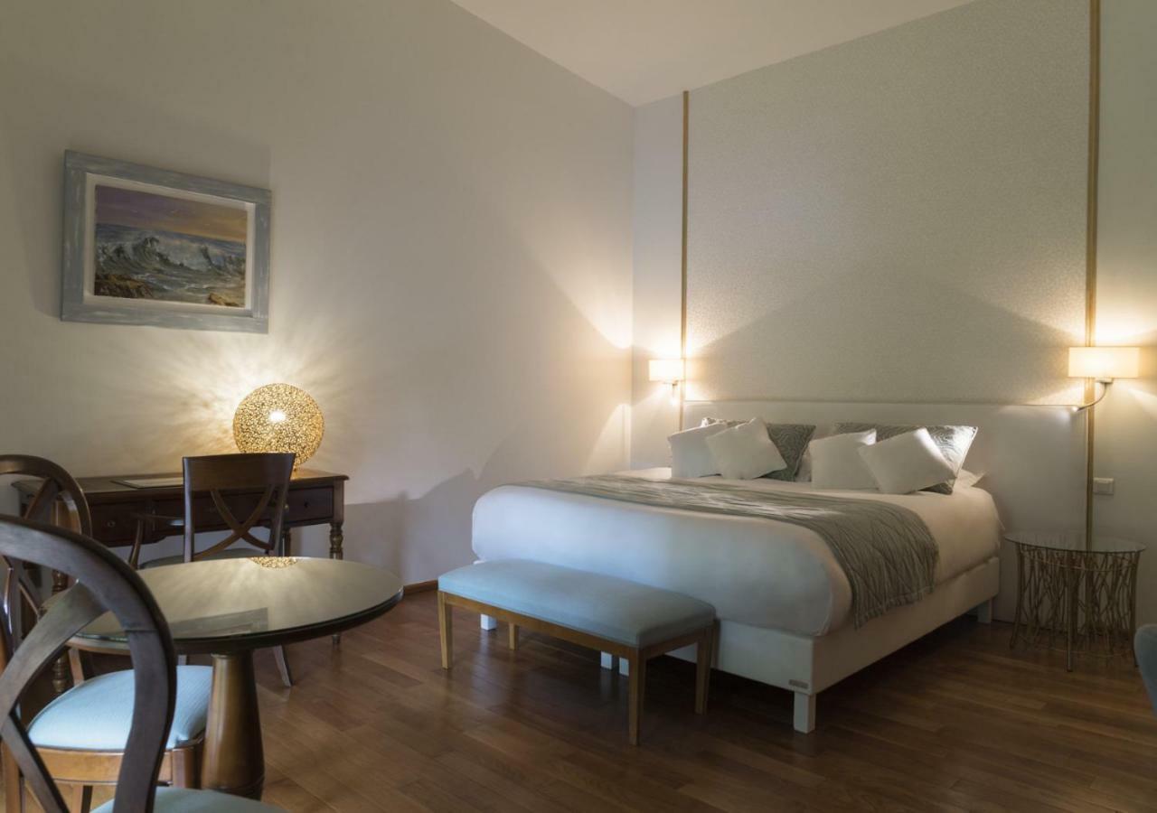 Hotel Les Freres Ibarboure Бідар Екстер'єр фото